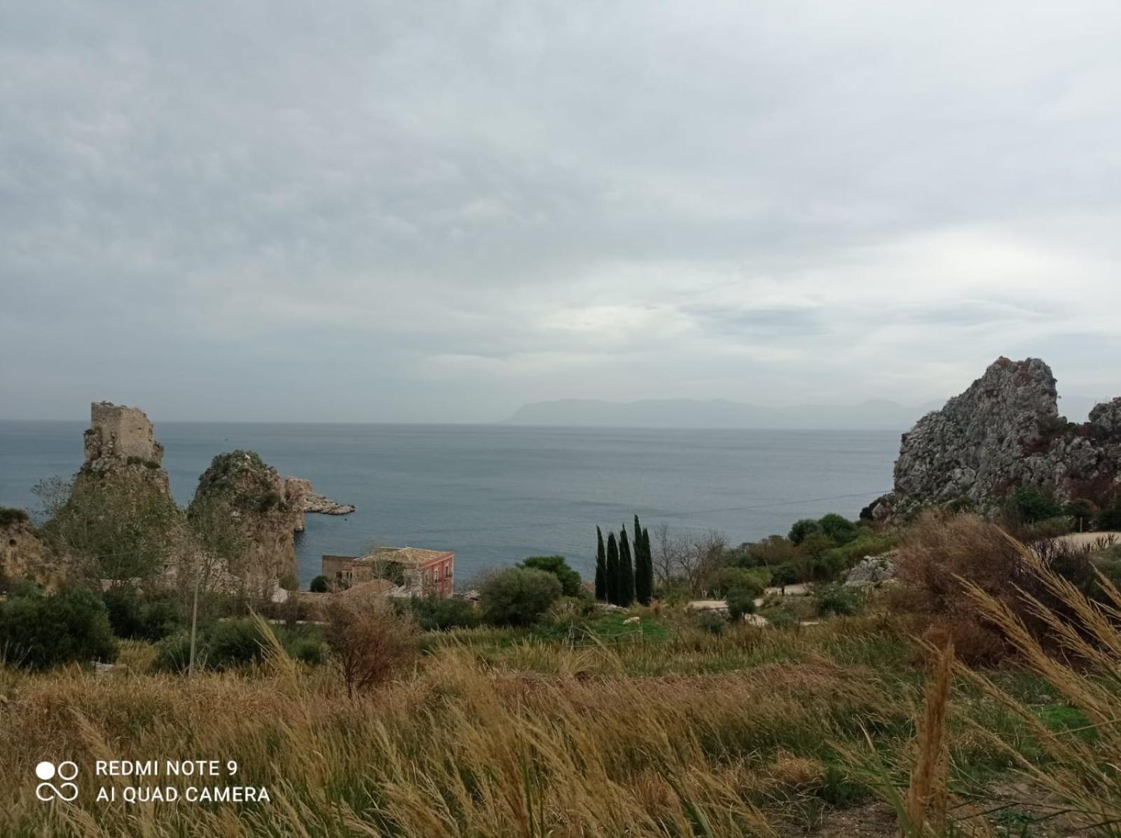 Golden House Lägenhet Castellammare del Golfo Exteriör bild